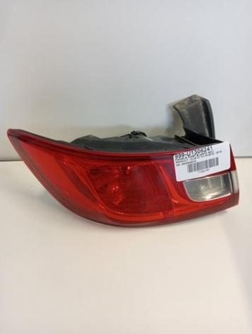 FANALE POST.S.(parte est.) 999-U1306241 Parti elettriche Fanaleria Fanali Fanale post. sx. RENAULT - CLIO IV 01-10-2012 - 2019