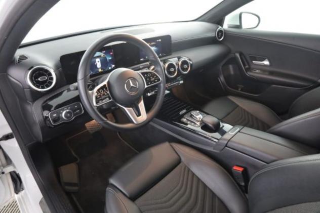 MERCEDES-BENZ A 180 A 180 d Automatic Business Extra rif. 23986891