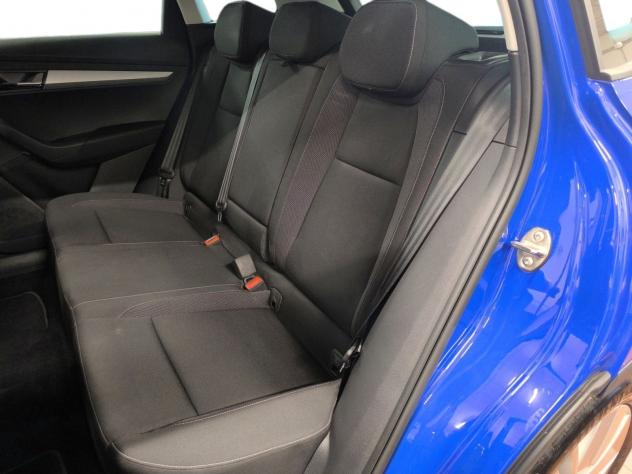 Škoda Karoq 2.0 TDI 116 HP STYLE GANCIO TRAINO - Foto 9