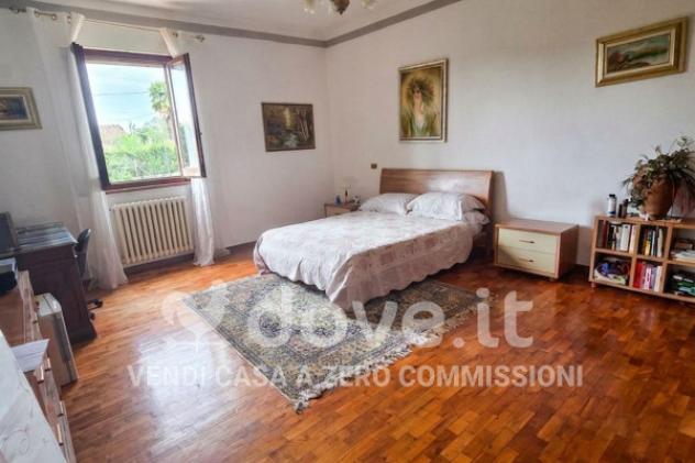 Casa indipendente di 235 m² con più di 5 locali in vendita a Montepulciano - Foto 13