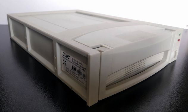 Cassetto estraibile per HD pc fissi. - Foto 9