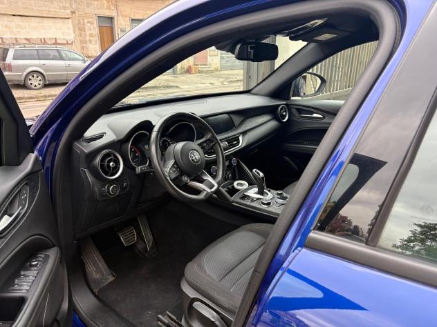Alfa Romeo Stelvio 2.2 Turbodiesel 160 CV AT8 RWD Business - Foto 2