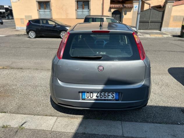 Fiat Grande Punto 1.4 Starjet 16V 5 porte Emotion - Foto 6