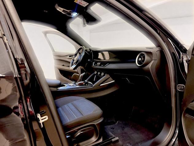 Alfa Romeo Stelvio Stelvio 2.2 t Super Business Q4 190cv auto - Foto 8