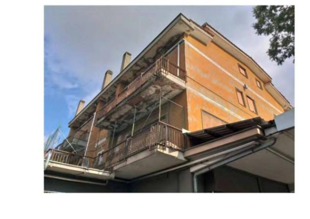 Immobile in asta di 318 m² in vendita a Genzano di Roma - Foto 3