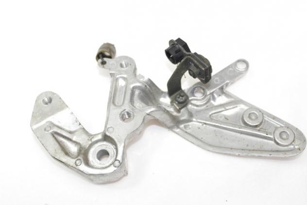SUPPORTO PEDANA ANTERIORE DESTRA YAMAHA YZF 600 R THUNDERCAT 1996 - 2004 4FM274430200 FRONT RIGHT FOOTREST BRACKET - Foto 2