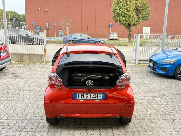 Toyota Aygo 1.0 12V VVT-i 5 porte Tobasco - Foto 3