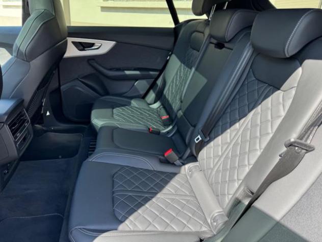 AUDI Q8 SUV TFSI e quattro 290 kW tiptronic S line edition rif. 23822066 - Foto 9