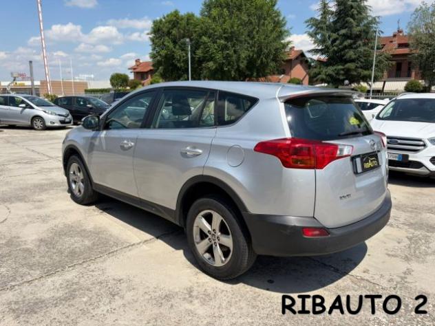 TOYOTA RAV 4 RAV4 2.0 D-4D 2WD Style rif. 24073238 - Foto 9