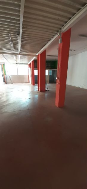 LOCALE MAGAZZINO CAPANNONE