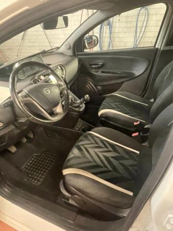 LANCIA Ypsilon 1.2 69 CV 5 porte Gold rif. 24158987 - Foto 10