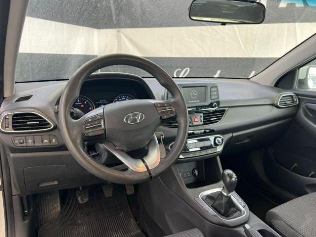 HYUNDAI i30 Wagon 1.6 CRDi 110CV Comfort rif. 23827866 - Foto 9