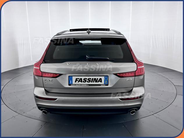 Volvo V60 V60 2.0 b3 Momentum Business Pro auto 8m my21 - Foto 5