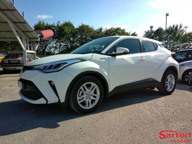 TOYOTA - C-HR - 1.8 Hybrid E-CVT Dynamic