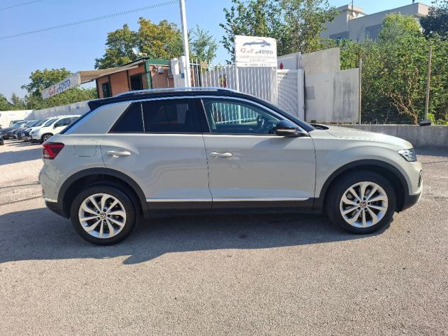 Volkswagen T-Roc 2.0 TDI SCR 150 CV DSG - Foto 4