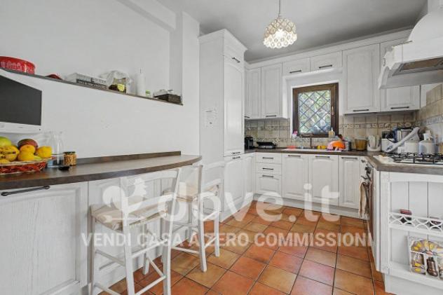 Villa di 210 m² con più di 5 locali e box auto in vendita a Ciampino - Foto 10