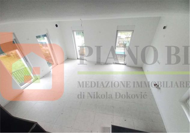 V000539 - CASA SINGOLA SU TRE LIVELLI - Foto 10