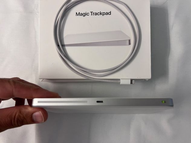 Apple Magic Trackpad + Satechi Slim Keyboard Bundle - Foto 2