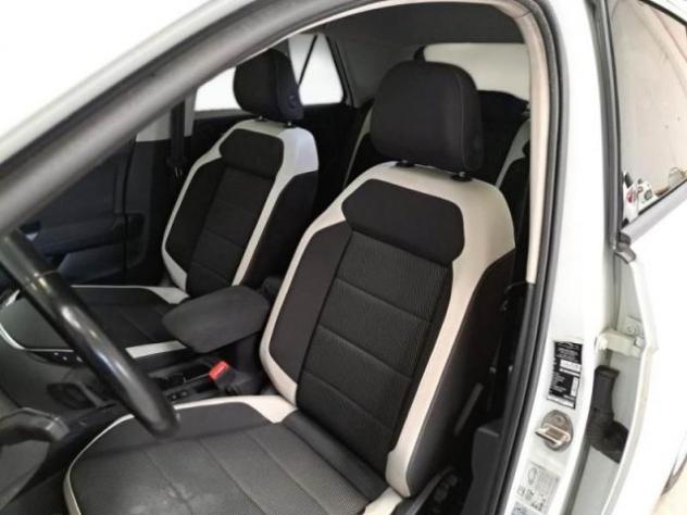 VOLKSWAGEN T-Roc 1.5 TSI ACT DSG Advanced BlueMotion Technology rif. 24003261 - Foto 9