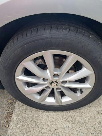 Škoda Octavia Octavia 1.6 tdi cr Executive 105cv - Foto 9