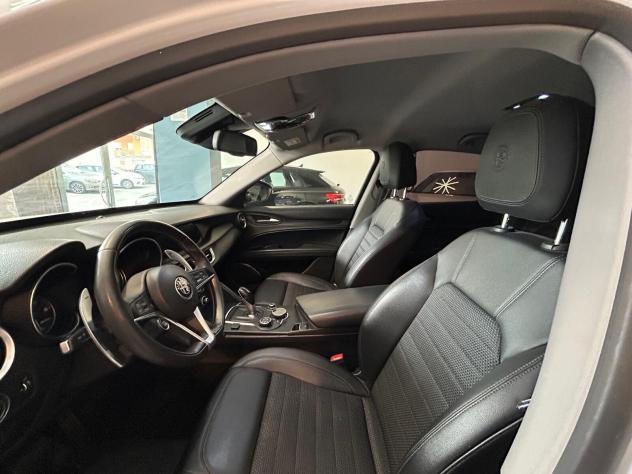 Alfa Romeo Stelvio 2.2 Turbodiesel 180 CV AT8 RWD Super - Foto 10