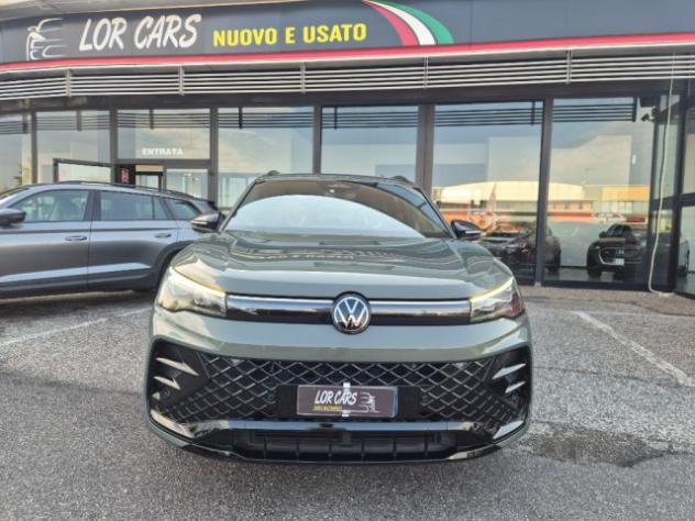 VOLKSWAGEN Tiguan 2.0 TDI 150 CV SCR DSG R-Line rif. 23952499 - Foto 2