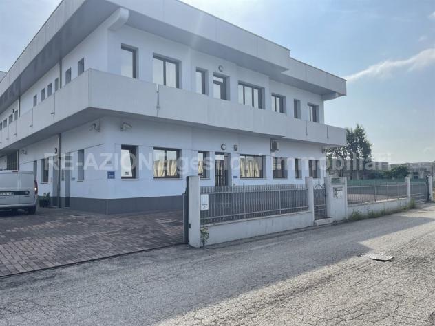 UFFICI DIREZIONALI O AD USO COMMERCIALE ALTAVILLA VICENTINA - VICENZA - Foto 2