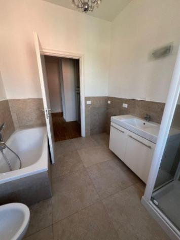 Appartamento di 90 m² con 3 locali e box auto in affitto a Sarnico - Foto 11