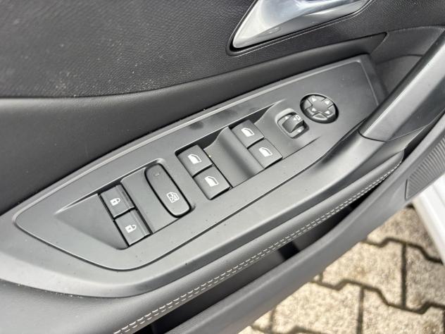 Peugeot 308 Allure Hybrid 145 e-DCS6 aut. - Foto 10