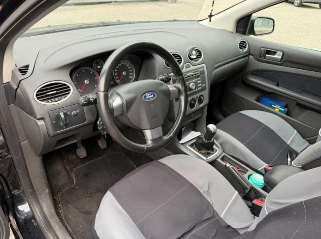 Ford Focus Style Wagon 1.6 tdci 90cv - Foto 5