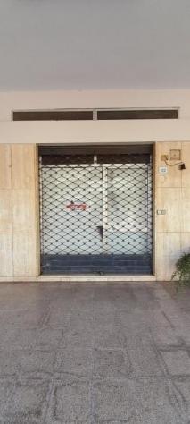 Locale commerciale a Lequile - Foto 3