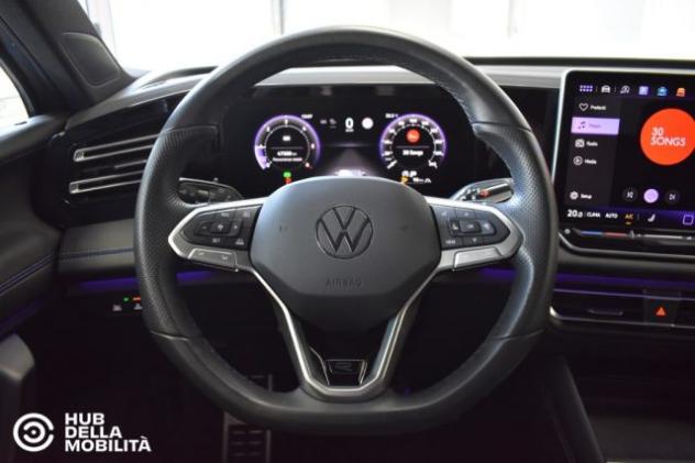 VOLKSWAGEN Tiguan 2.0 TDI 150 CV DSG R-Line rif. 23983670 - Foto 9