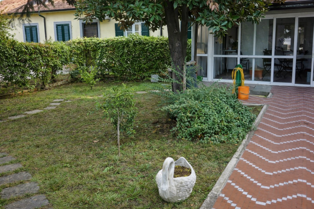 Casa semindipendente in vendita a Avenza - Carrara 85 mq Rif: 1074936
