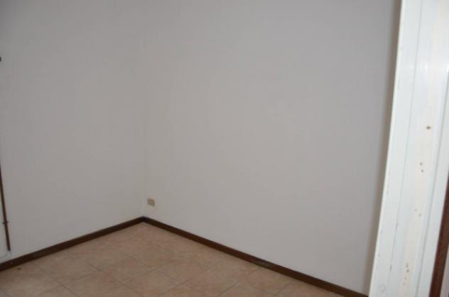 Appartamento di 110 m² con 3 locali e box auto in vendita a Gallarate - Foto 5