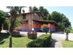CASALE CON PISCINA