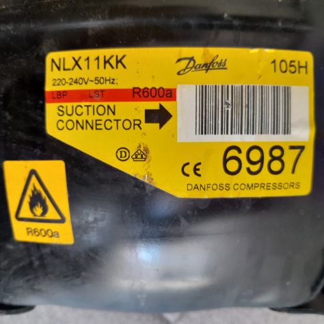 Compressore per frigorifero Ariston BCS 321 AI e compatibile con altri modelli - Foto 6