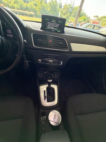 Audi Q3 2.0 TDI 120 CV S tronic Business - Foto 7