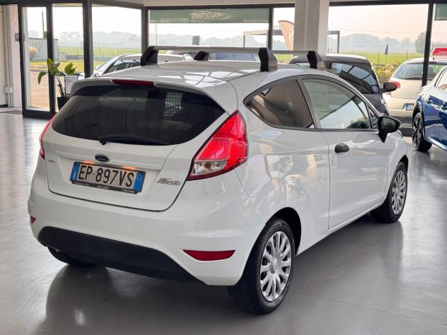 Ford Fiesta 1.2 82CV 3 porte Van - Foto 4