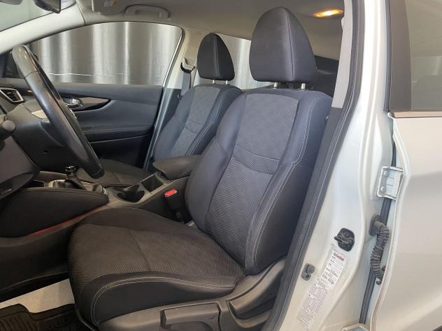 Nissan Qashqai 1.5 dCi 110 360 - Foto 9