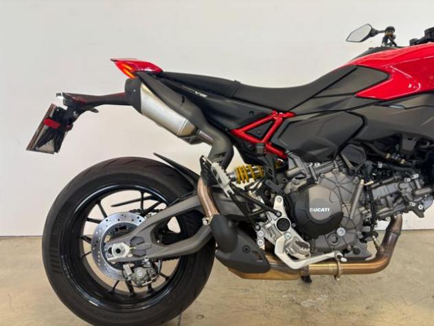DUCATI Hypermotard HYPERMOTARD V2 DUCATI RED rif. 23829608 - Foto 5