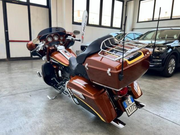 HARLEY-DAVIDSON FLHTCUSE Screamin' Eagle Ultra Classic CVO 105TH ANNIVERSARY rif. 24016765 - Foto 5