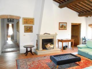 Appartamento in affitto a Santa Maria a Monte 300 mq  Rif: 1382359