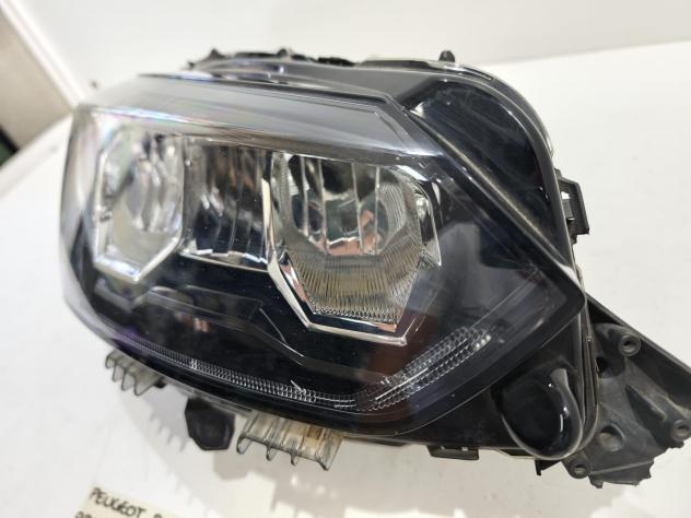 FARO ANTERIORE DESTRO PEUGEOT 208 Serie 9833036180 (19) - Foto 6