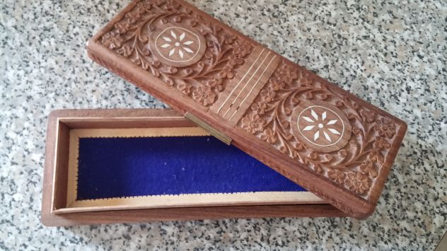 SCATOLA DI LEGNO CON INTARSI - Foto 4