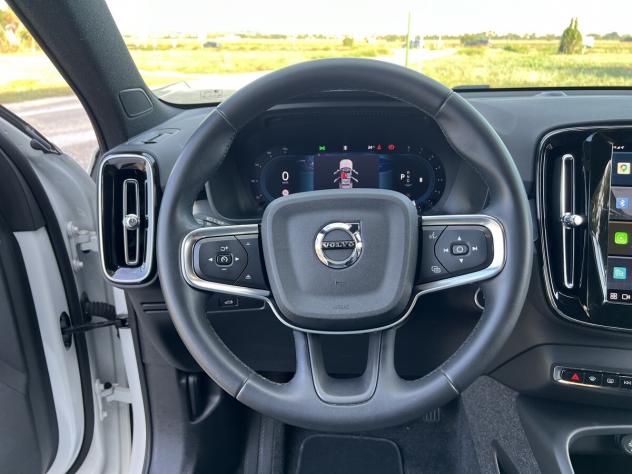 Volvo XC40 B3 automatico Core - Foto 9