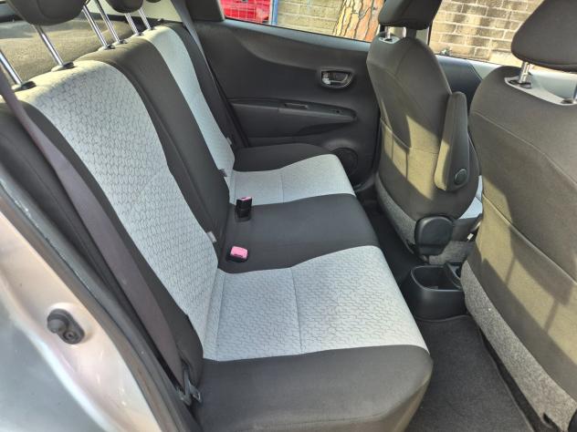 Toyota Yaris 1.4 D-4D 5 porte Lounge - Foto 5