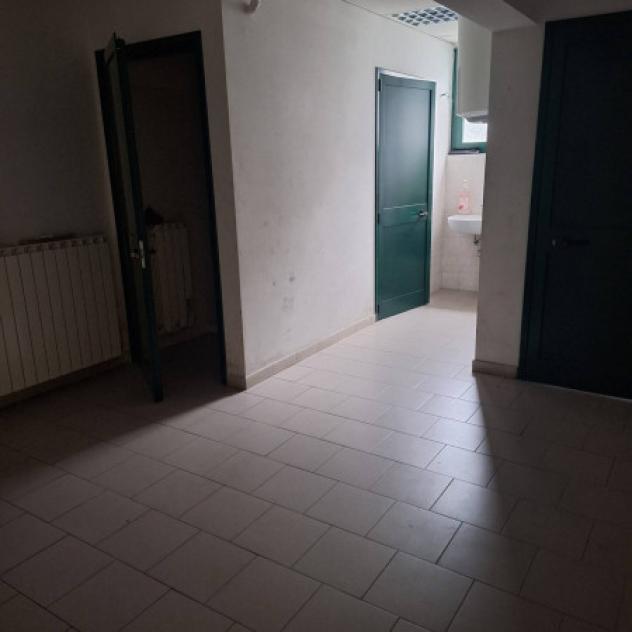 Immobile di 750 m² con 1 locale in vendita a Rubiera - Foto 5