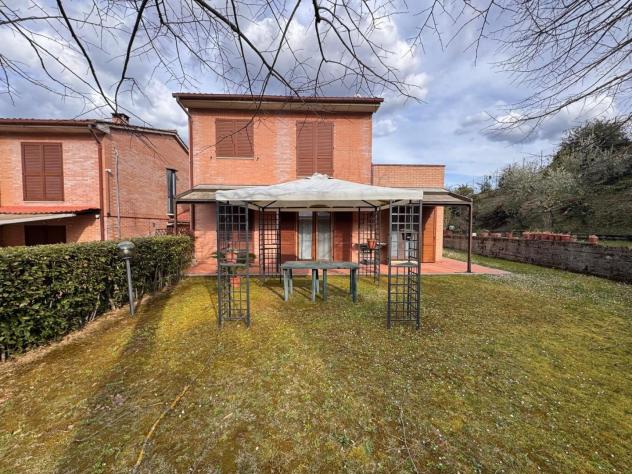 Casa semindipendente in vendita a Quercegrossa - Castelnuovo Berardenga 150 mq Rif: 1404744 - Foto 2