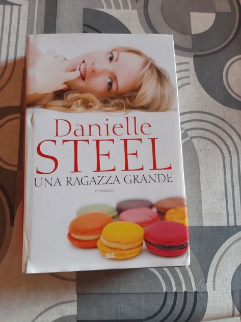 Lotto di 8 libri - Foto 3