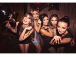 Assumiamo Belle ragazze per il night club Golden Music